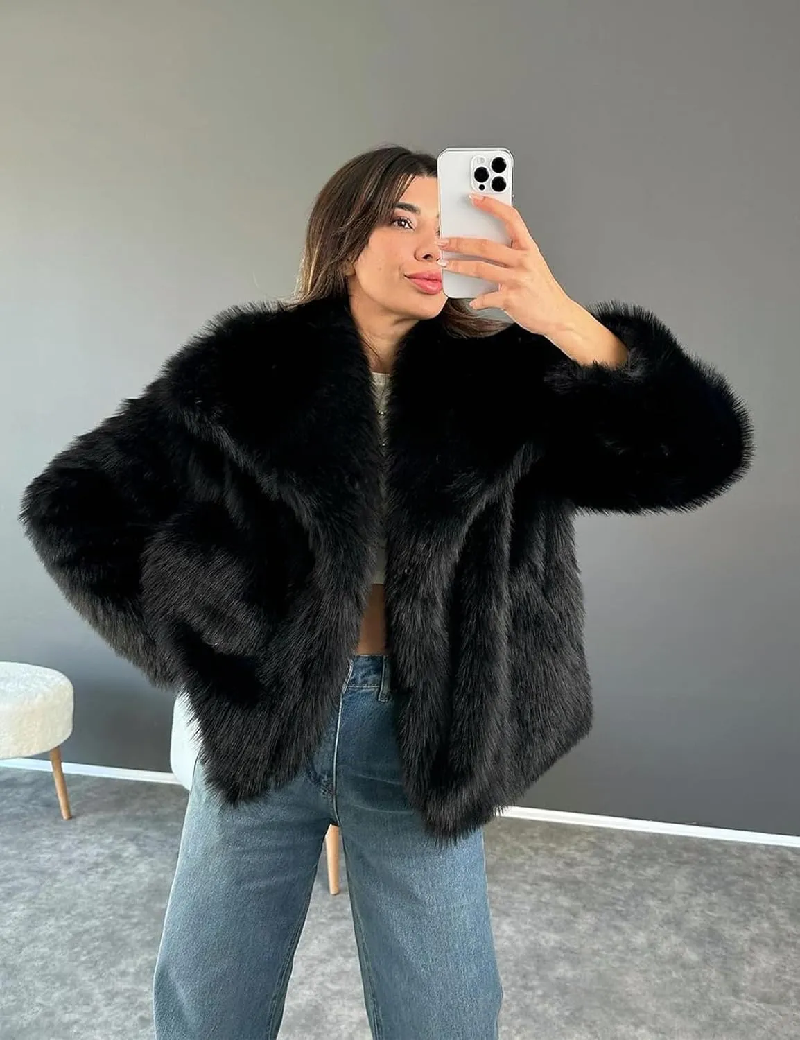 Shiyifa Faux Fur Coat for Women Fluffy Faux Fur Jacket Long Sleeve Open Front Cropped Fuzzy Outerwear
