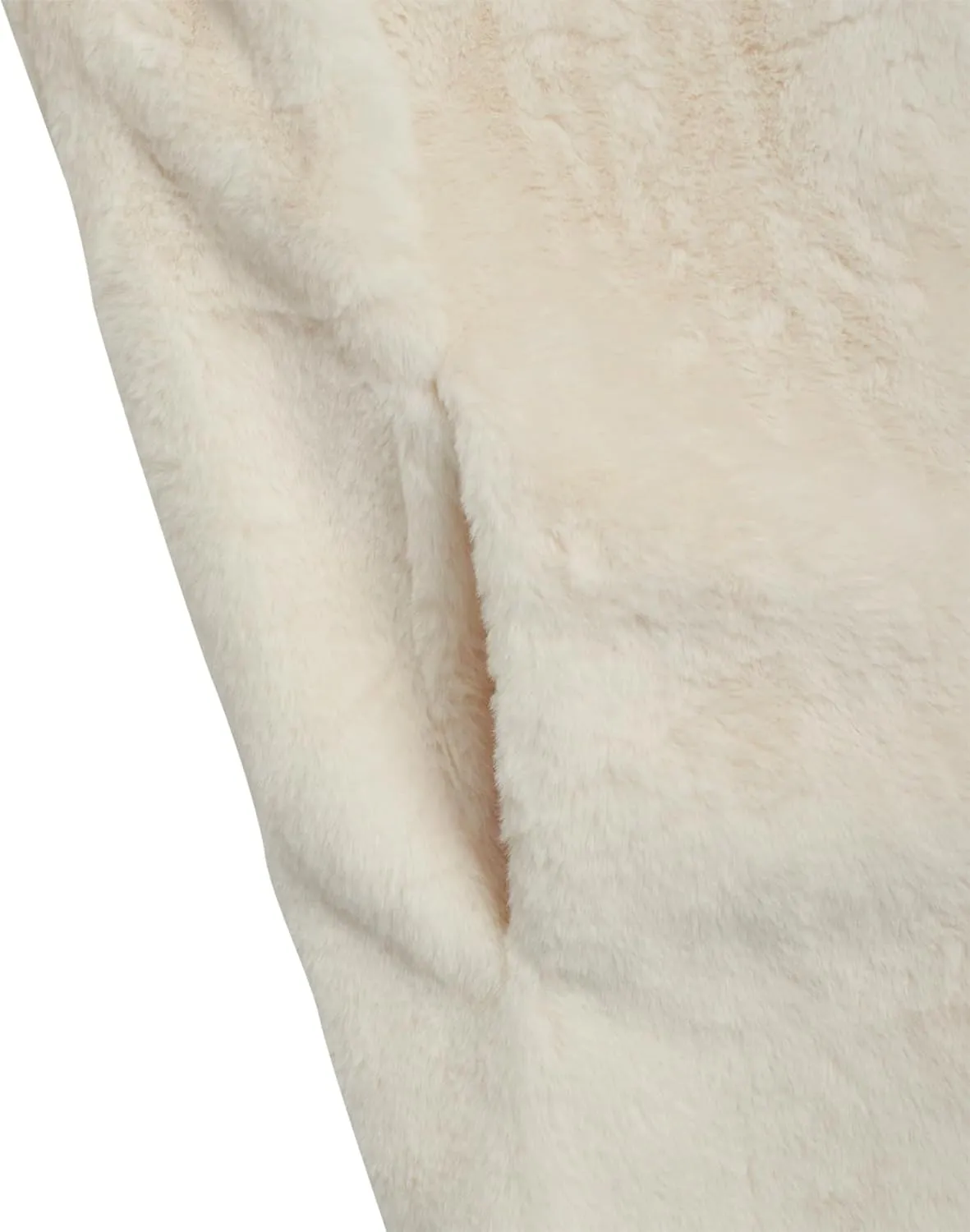 URBAN REPUBLIC Women's Faux Fur Long Coat - Elegant Lapel Collared Long Winter Coat - Stylish Outdoor Coats for Women (S-XL)